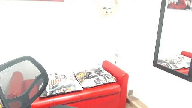 DIVAX MONSERRAT online show from 25, 11, 2025