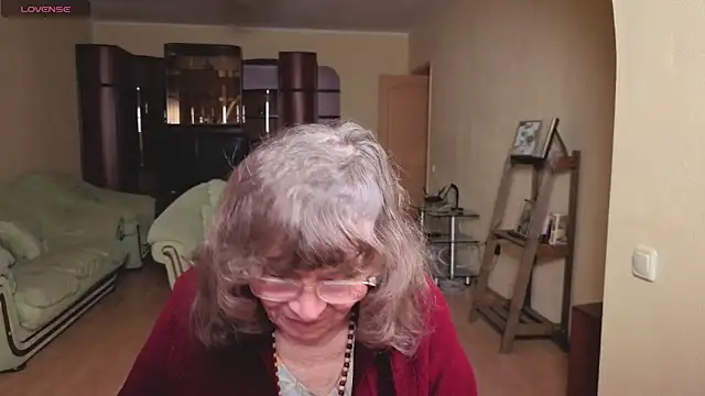 Snapshot of Betty_Brick chatting on 29, 4, 2026 Betty Brick online show from 29, 4, 2026