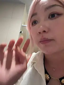 winter11 online show from 6, 10, 2025