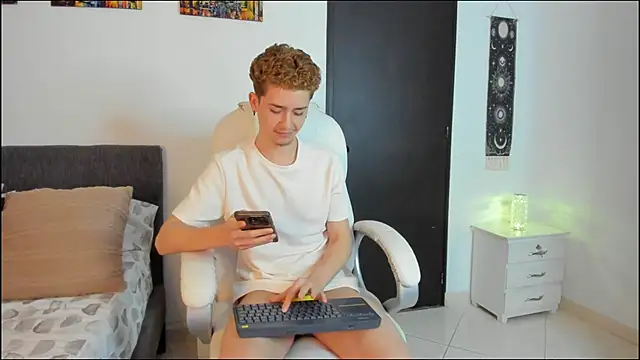 ThiagooJames online show from 24, 2, 2026