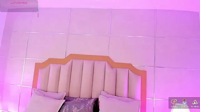 Snapshot of MaddieParker chatting on 21, 2, 2026 MaddieParker online show from 21, 2, 2026