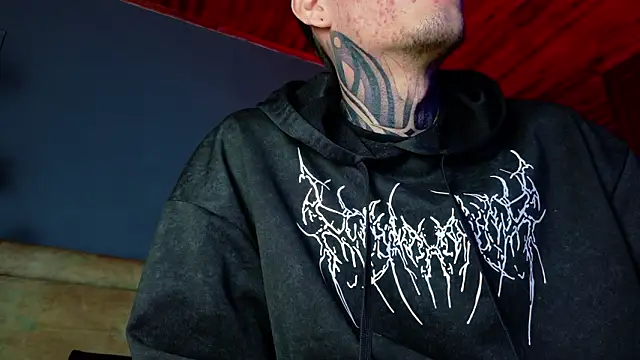 Snapshot of david_huge chatting on 14, 2, 2026 david huge online show from 14, 2, 2026