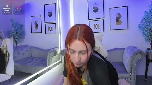 Alicia leclair online show from 2, 12, 2025