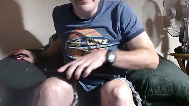 Snapshot of nerdy6 chatting on 10, 6, 2026 nerdy6 online show from 10, 6, 2026