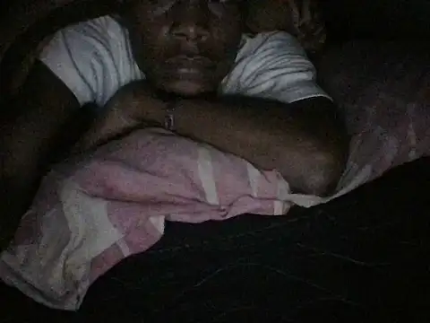 Snapshot of BIGBOYSOUTH chatting on 17, 11, 2025 BIGBOYSOUTH online show from 17, 11, 2025