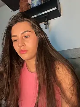 Snapshot of channel-rose1 chatting on 10, 10, 2025 channel-rose1 online show from 10, 10, 2025