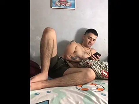 Snapshot of Cesar_Augusto chatting on 13, 5, 2026 Cesar Augusto online show from 13, 5, 2026