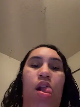 Snapshot of carlithefreak chatting on 18, 4, 2026 carlithefreak online show from 18, 4, 2026