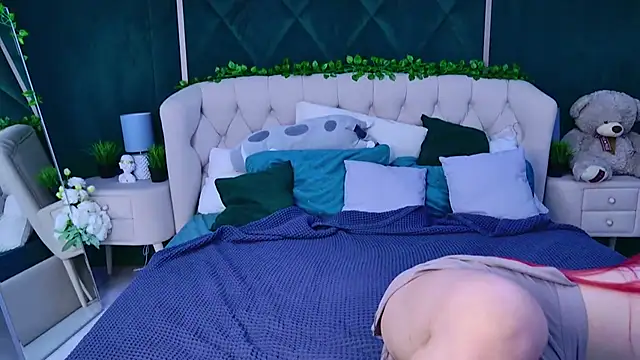 Wilda Foster online show from 26, 9, 2025