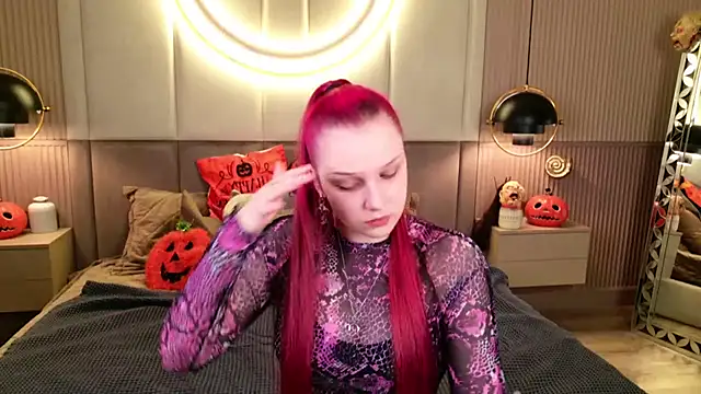 Wilda Foster online show from 20, 10, 2025