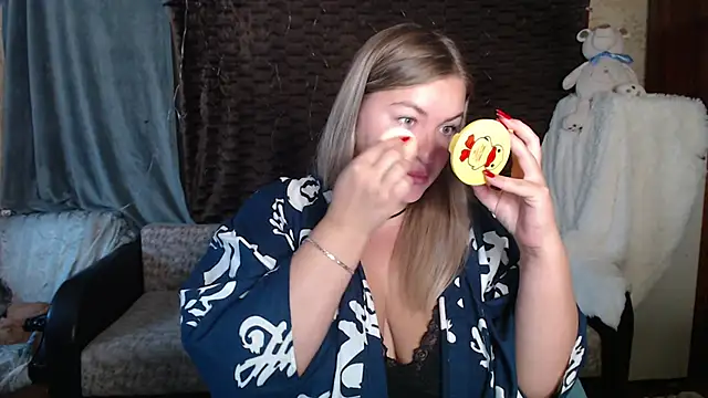 NikaSkylink online show from 10, 10, 2025