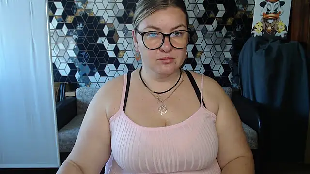 Snapshot of NikaSkylink chatting on 8, 5, 2026 NikaSkylink online show from 8, 5, 2026