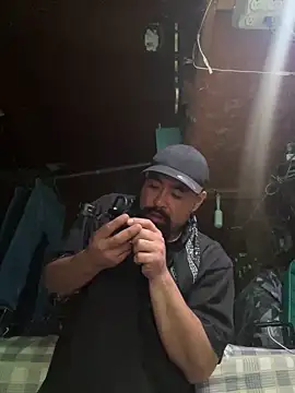 Snapshot of Jonathanfrom420 chatting on 30, 4, 2026 Jonathanfrom420 online show from 30, 4, 2026