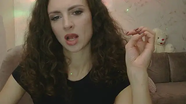 Amber Carrol online show from 17, 12, 2025