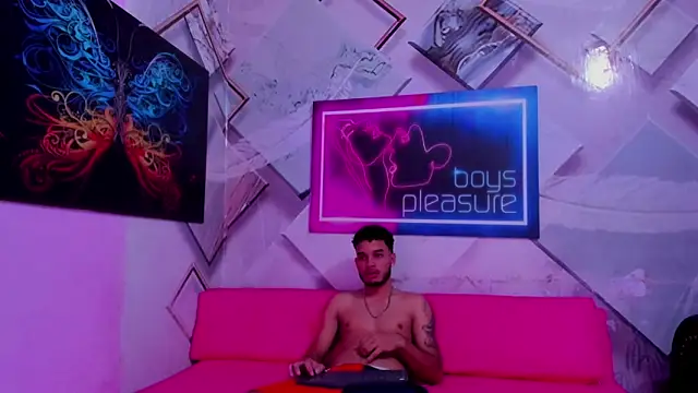 Snapshot of rhabena_boysex chatting on 1, 3, 2026 rhabena boysex online show from 1, 3, 2026