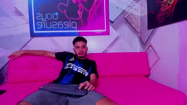 rhabena boysex online show from 6, 3, 2026