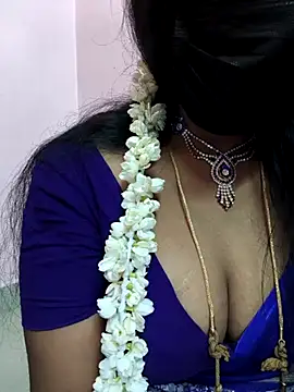 Snapshot of sana-99 chatting on 4, 11, 2025 sana-99 online show from 4, 11, 2025