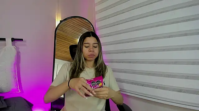 Rachell criss online show from 11, 9, 2025