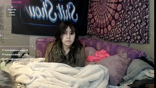 London Ray online show from 22, 9, 2025