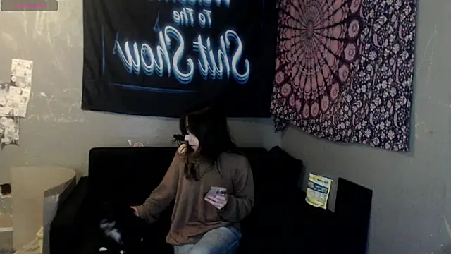 London Ray online show from 8, 10, 2025