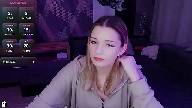 Sandy Belle online show from 6, 11, 2025