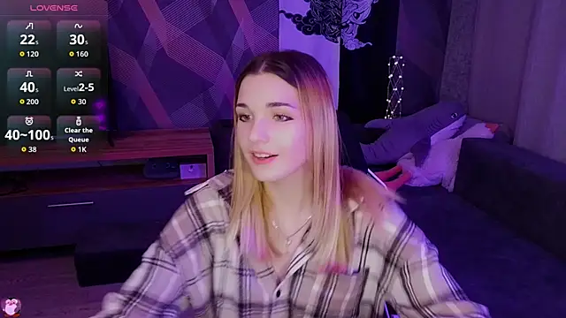 Sandy Belle online show from 30, 11, 2025