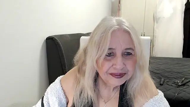 Snapshot of SusiLifeXXX chatting on 23, 4, 2026 SusiLifeXXX online show from 23, 4, 2026