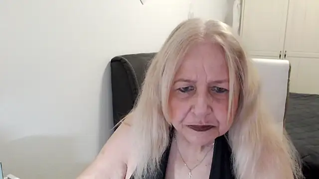 Snapshot of SusiLifeXXX chatting on 28, 5, 2026 SusiLifeXXX online show from 28, 5, 2026