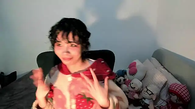 Snapshot of dolliette24 chatting on 9, 9, 2025 dolliette24 online show from 9, 9, 2025