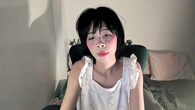 Snapshot of dolliette24 chatting on 9, 10, 2025 dolliette24 online show from 9, 10, 2025