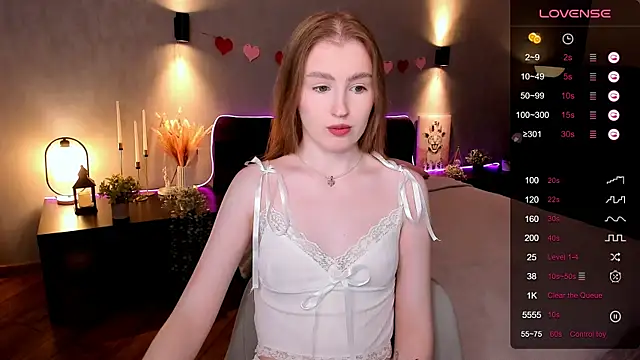 ShylaPie   online show from 9, 10, 2025