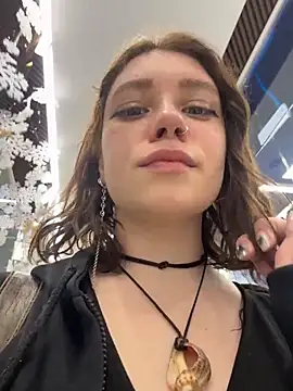 lucy-joy online show from 20, 12, 2025