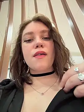 lucy-joy online show from 24, 2, 2026