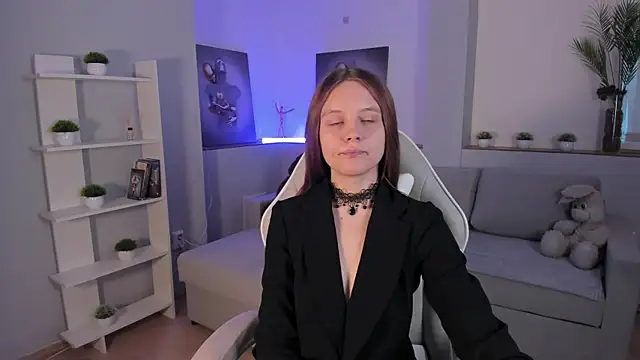 AlicePill online show from 13, 10, 2025