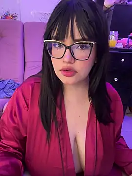 Emily Taylor2 online show from 8, 2, 2026