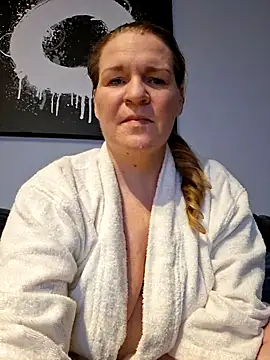 less-is-moore online show from 12, 2, 2026