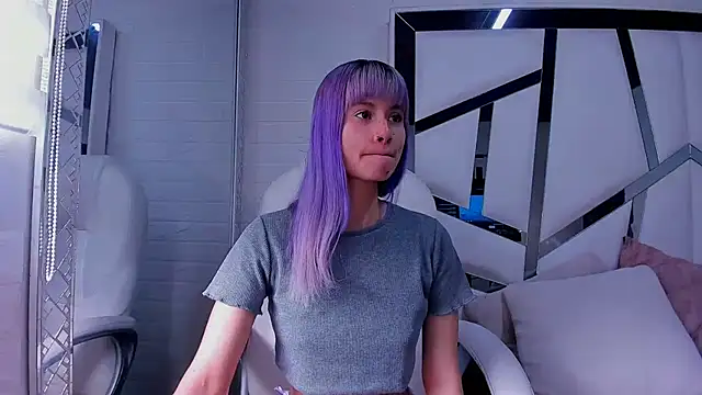 barbieambar online show from 7, 10, 2025