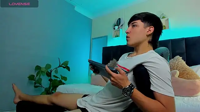 Ares di martin online show from 22, 9, 2025