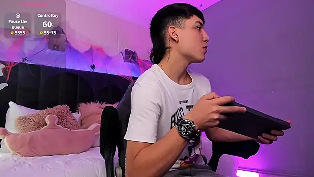 Ares di martin online show from 14, 10, 2025