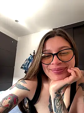 KoraSweett online show from 8, 1, 2026