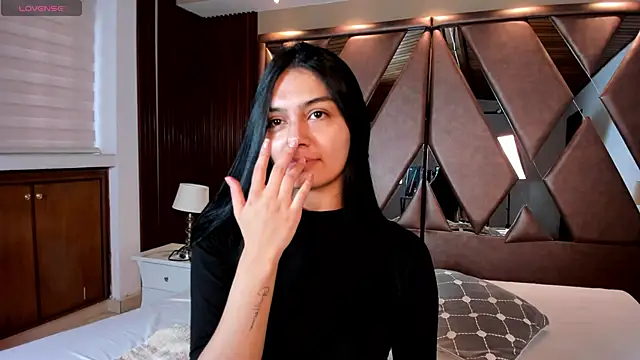 AidaJones online show from 16, 4, 2026