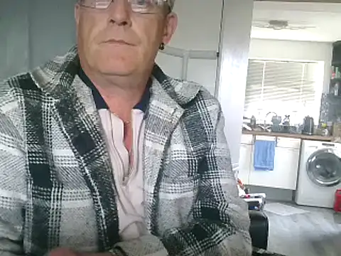 hefin18 online show from 10, 2, 2025