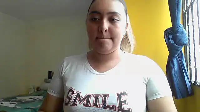 Snapshot of ALANA_150 chatting on 13, 11, 2025 ALANA 150 online show from 13, 11, 2025