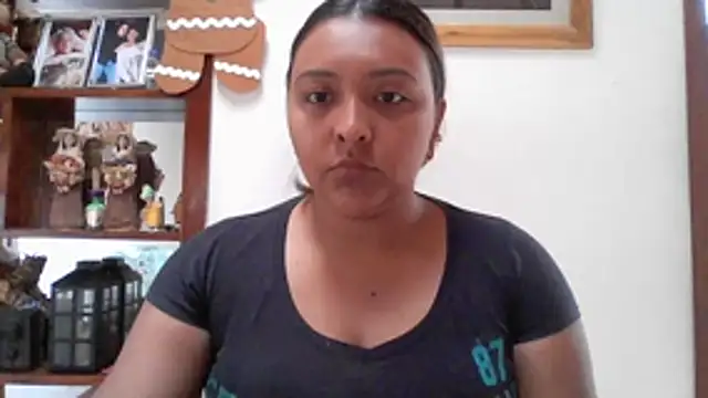 Snapshot of ALANA_150 chatting on 27, 11, 2025 ALANA 150 online show from 27, 11, 2025