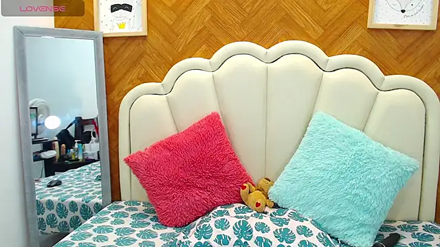 Snapshot of mariahsugarr chatting on 19, 9, 2025 mariahsugarr online show from 19, 9, 2025