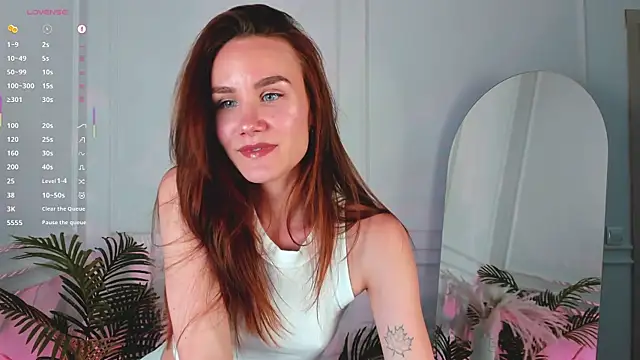 Snapshot of _Clare_Florence_ chatting on 13, 6, 2026 Clare Florence online show from 13, 6, 2026