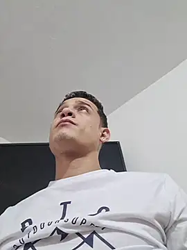 Ethanho0t online show from 29, 10, 2025