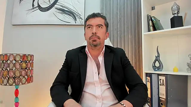 Snapshot of JuanKFit_45 chatting on 14, 6, 2026 JuanKFit 45 online show from 14, 6, 2026