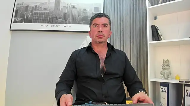 Snapshot of JuanKFit_45 chatting on 12, 7, 2026 JuanKFit 45 online show from 12, 7, 2026