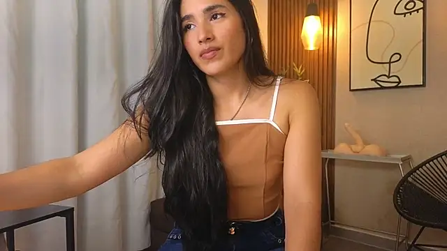 Lia Mar  online show from 15, 10, 2025